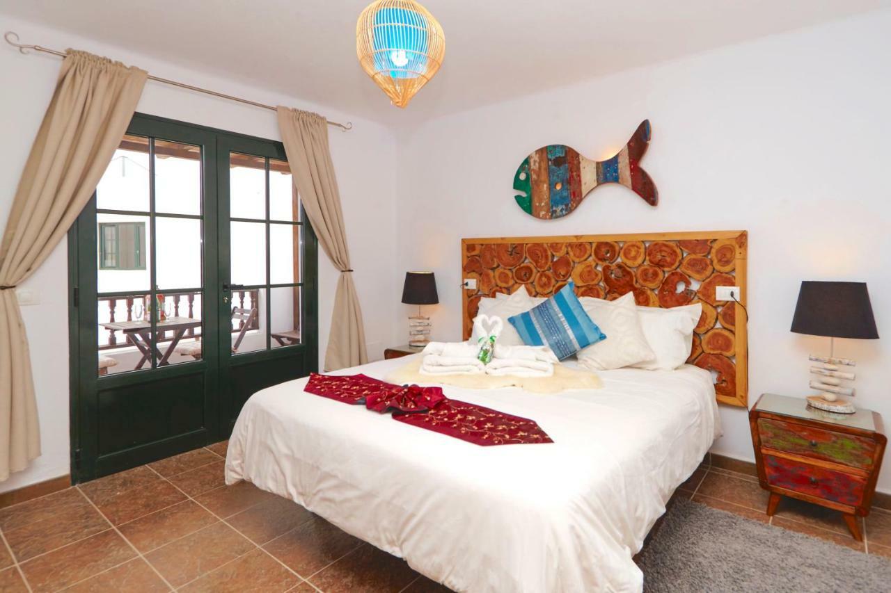 Casa Margarita - Shared Pool - Close To Seafront Promenade Punta Mujeres Exterior foto